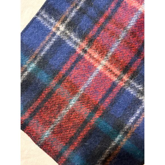 100% Wool Coloratura Boston Plaid Scarf 70” x 9” EUC Fall Fashion Colors - Picture 5 of 5
